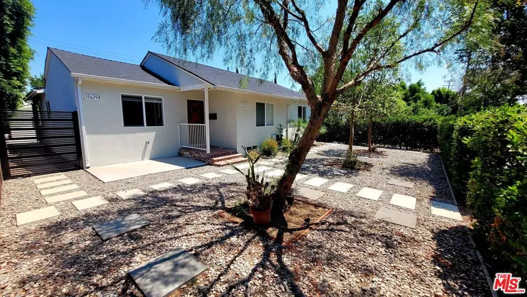 Encino, CA 91316,17629 Burbank BLVD