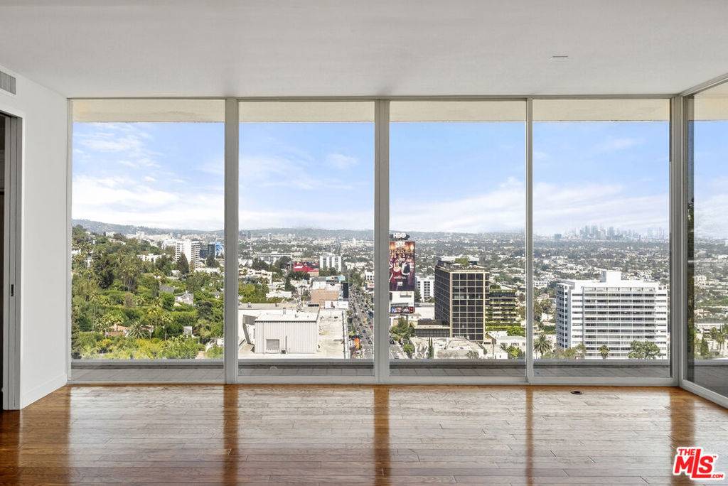 West Hollywood, CA 90069,9255 Doheny RD #1606