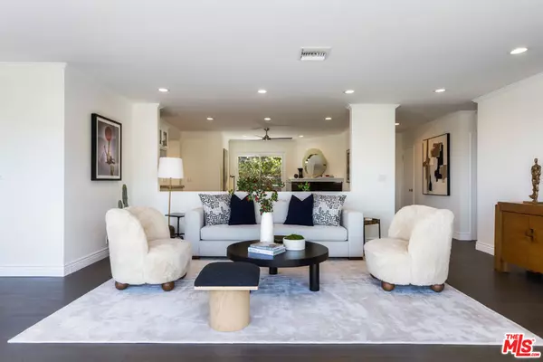 Studio City, CA 91604,3819 Sunswept DR