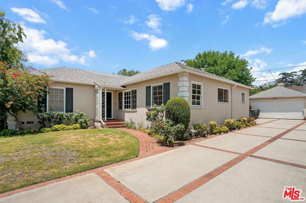 Pasadena, CA 91107,2365 Las Lunas ST