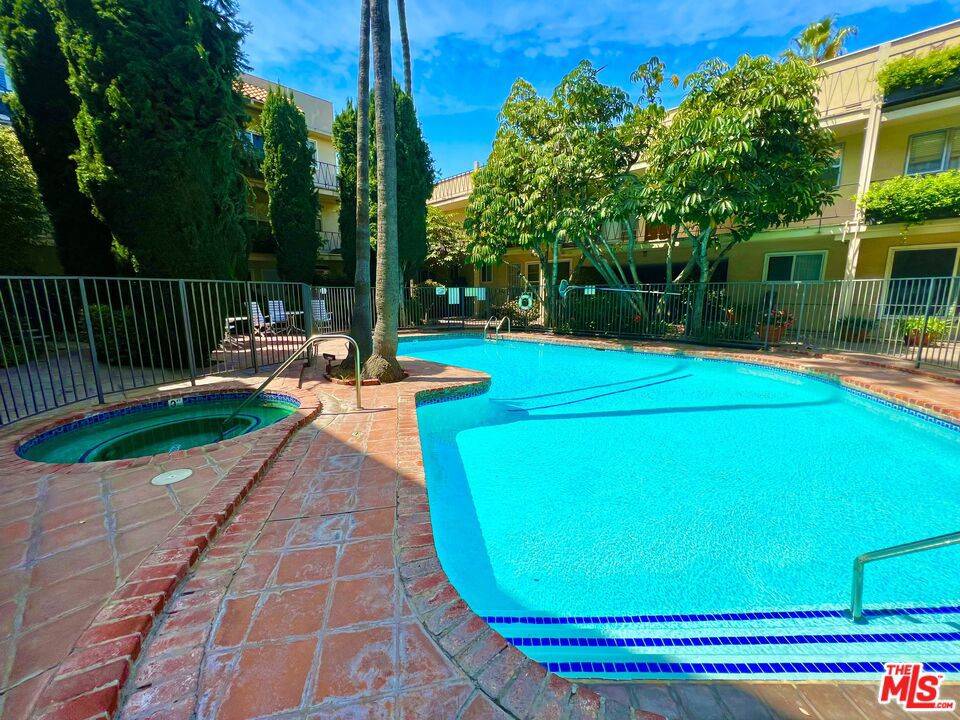 11670 W Sunset BLVD #205, Los Angeles, CA 90049