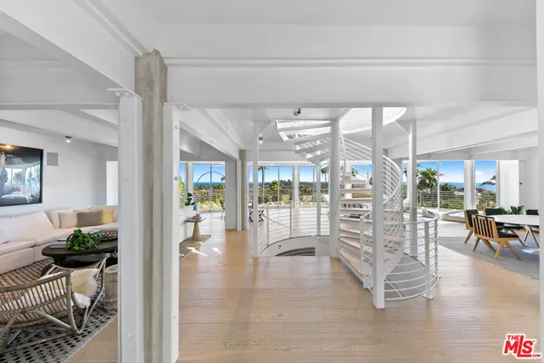 6375 Gayton PL, Malibu, CA 90265