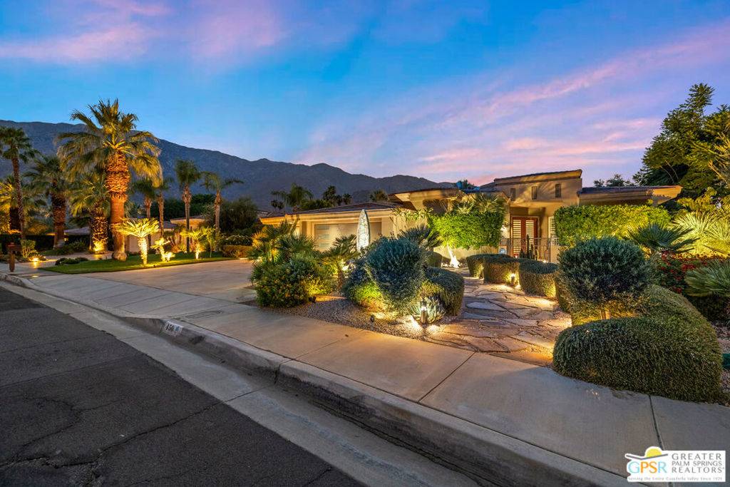 Palm Springs, CA 92264,450 E Bogert TRL