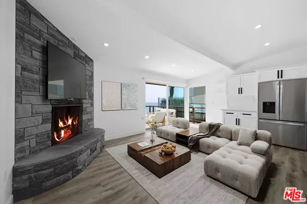 Malibu, CA 90265,25154 Malibu Rd #1