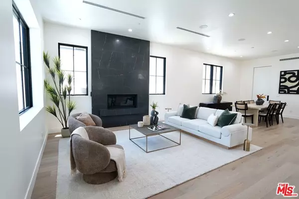 Los Angeles, CA 90035,1441 S Oakhurst DR