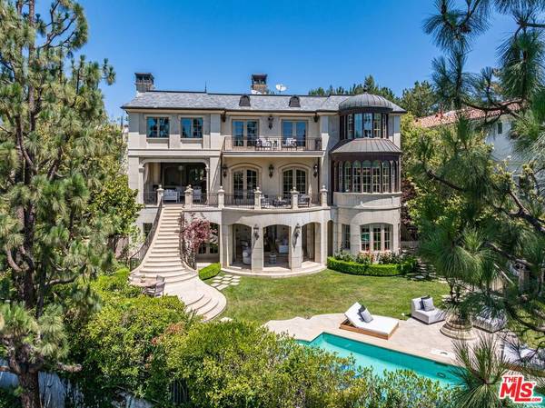 Los Angeles, CA 90077,11738 Stonehenge LN
