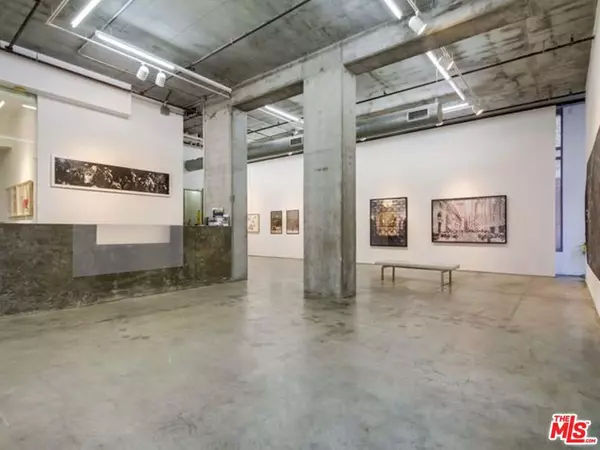 Los Angeles, CA 90015,1100 S Hope ST #105-205