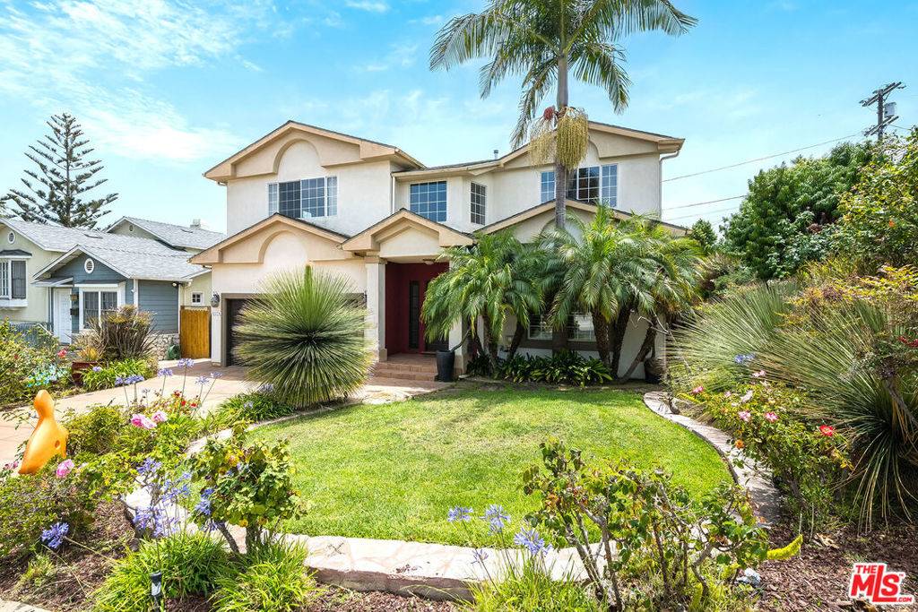 Los Angeles, CA 90045,6074 W 75th PL