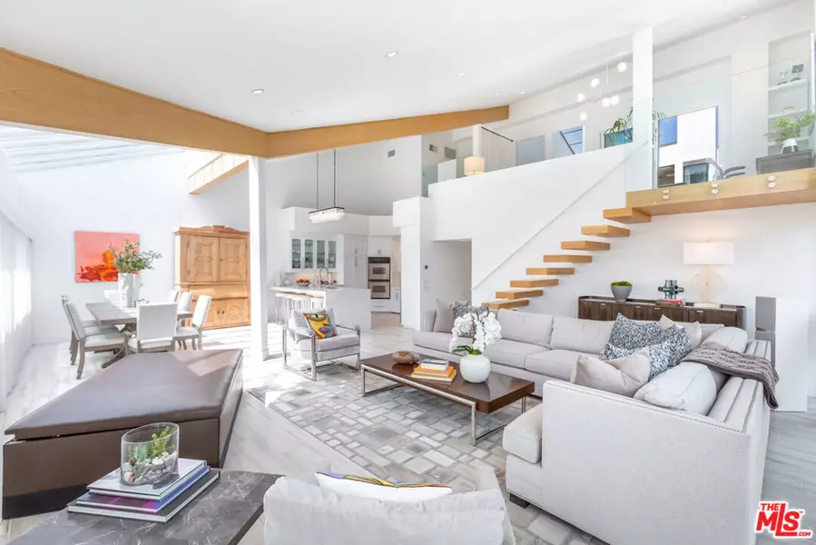 18 Union Jack ST #302, Marina Del Rey, CA 90292