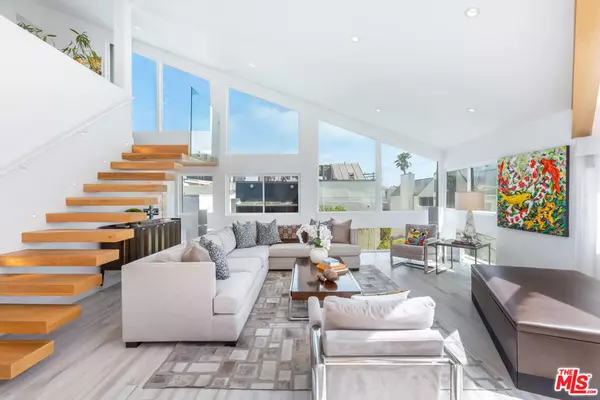 Marina Del Rey, CA 90292,18 Union Jack ST #302