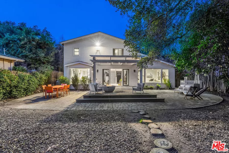 1514 Willow DR, Topanga, CA 90290