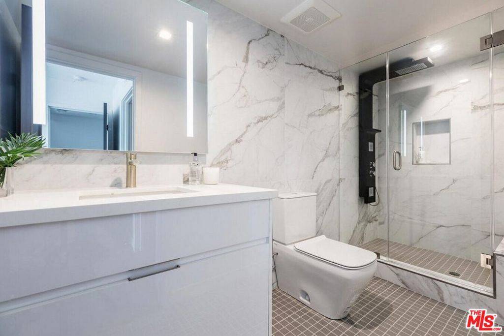 West Hollywood, CA 90046,1425 N Crescent Heights BLVD #308