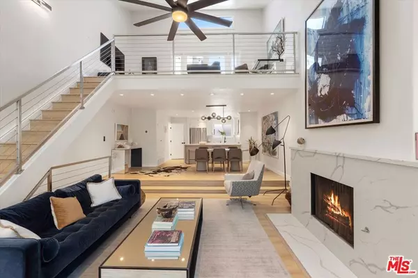 2108 Neilson WAY, Santa Monica, CA 90405