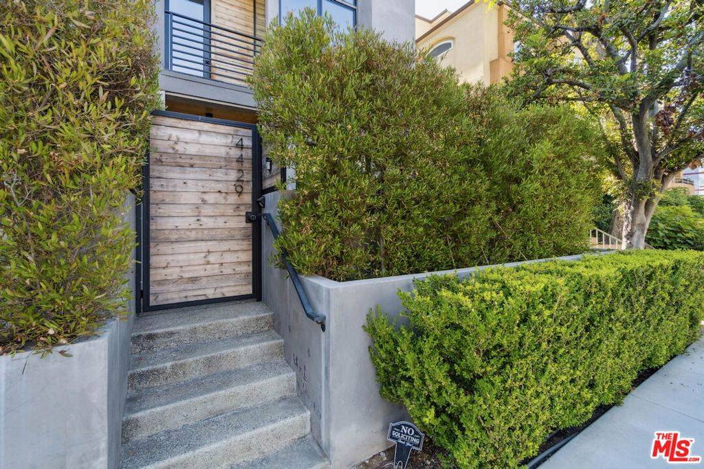 Studio City, CA 91602,4429 Tujunga AVE