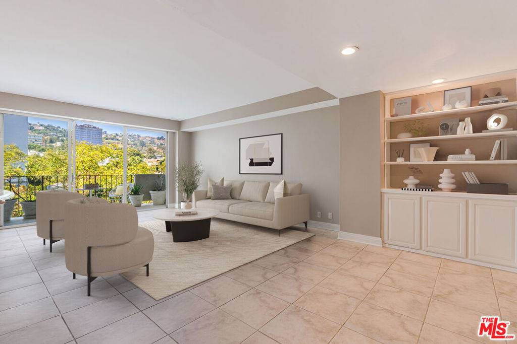 818 N Doheny DR #501, West Hollywood, CA 90069