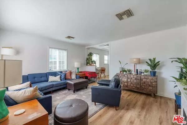Sun Valley, CA 91352,8770 Norris AVE
