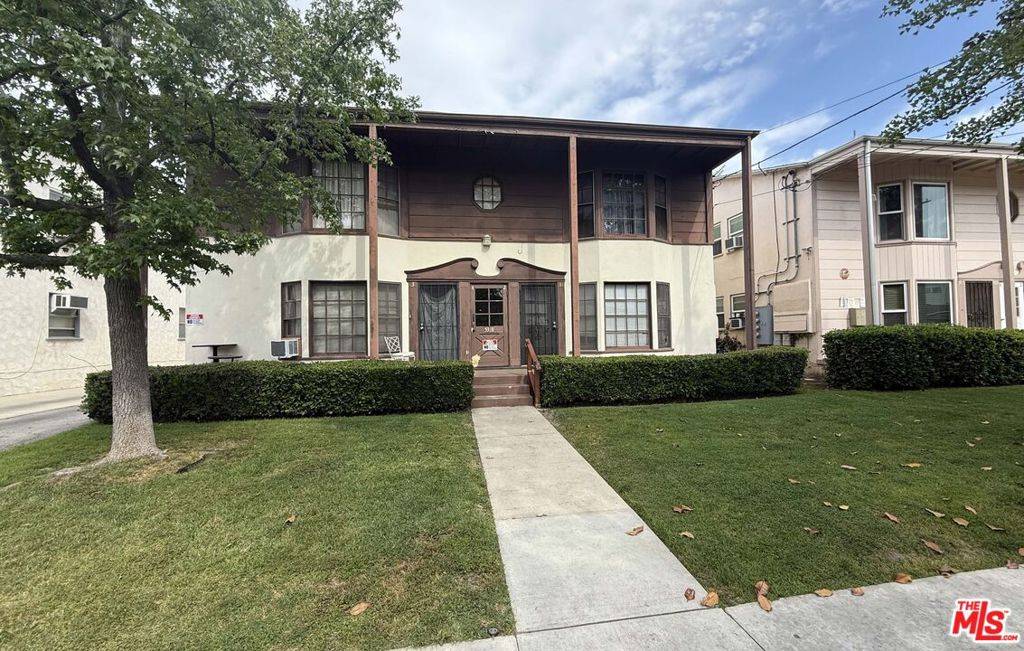5318 Vantage AVE, Valley Village, CA 91607