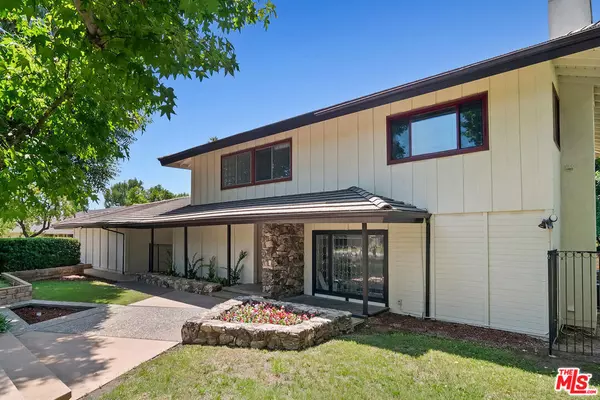 Northridge, CA 91324,19416 Kinzie ST