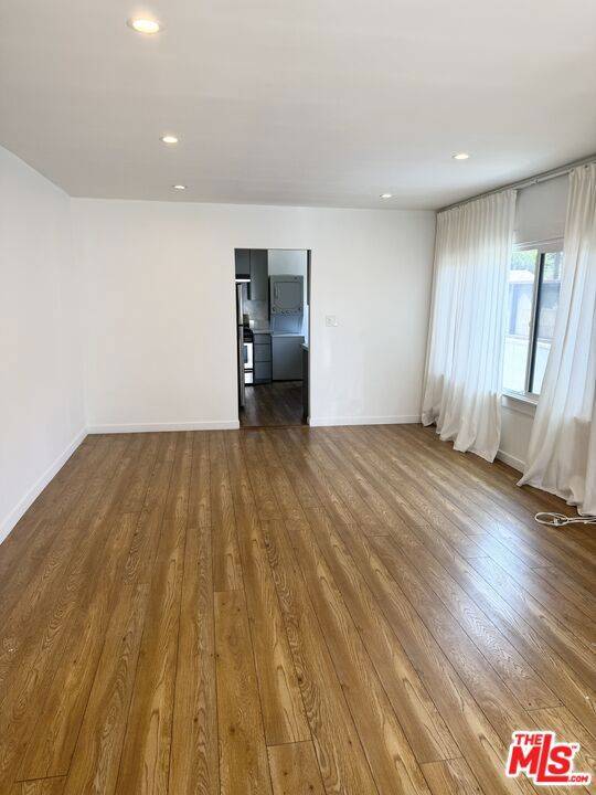 Los Angeles, CA 90066,3777 Rosewood AVE