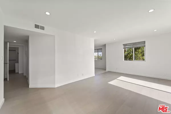 Santa Monica, CA 90405,712 Pacific ST #2