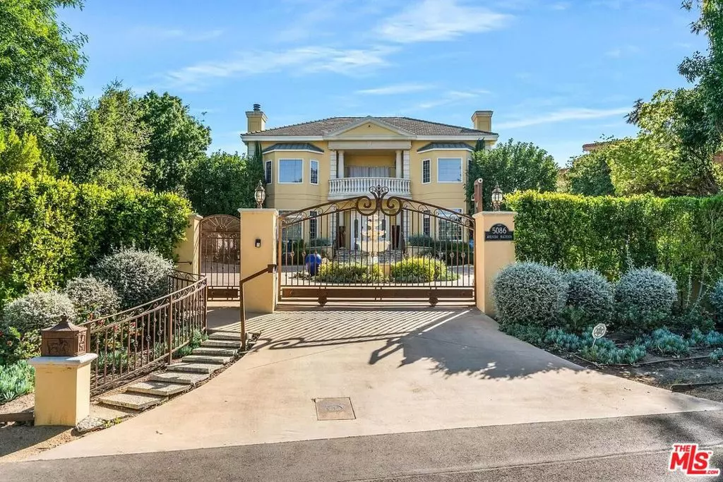 Tarzana, CA 91356,5086 Avenida Hacienda