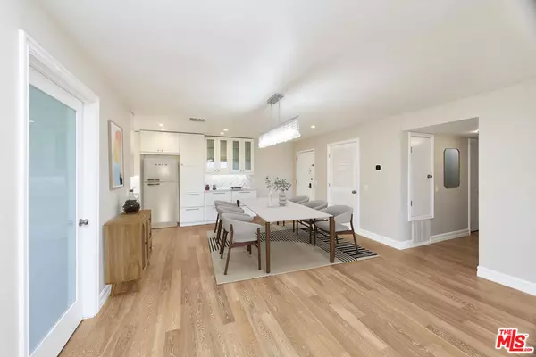 Playa Del Rey, CA 90293,8828 Pershing DR #313