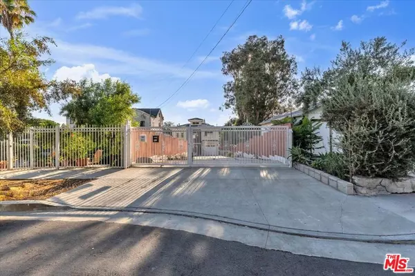 Tujunga, CA 91042,10347 Hillhaven AVE