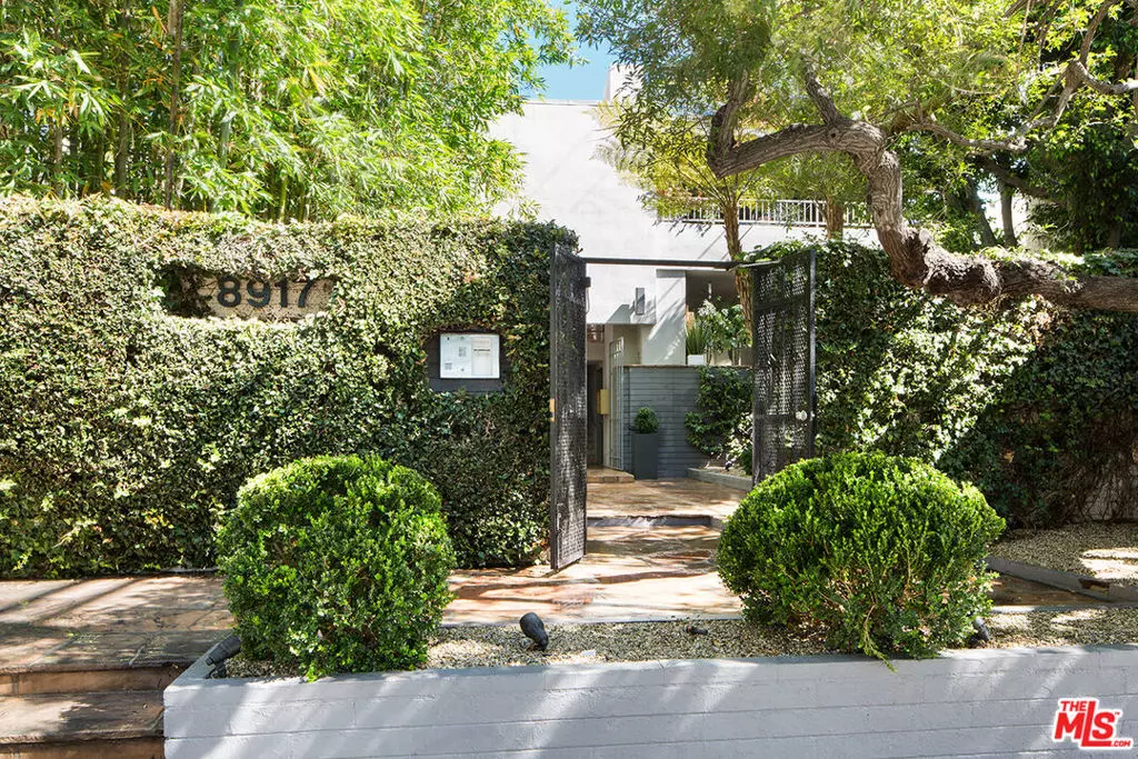 West Hollywood, CA 90069,8917 W Cynthia ST #2