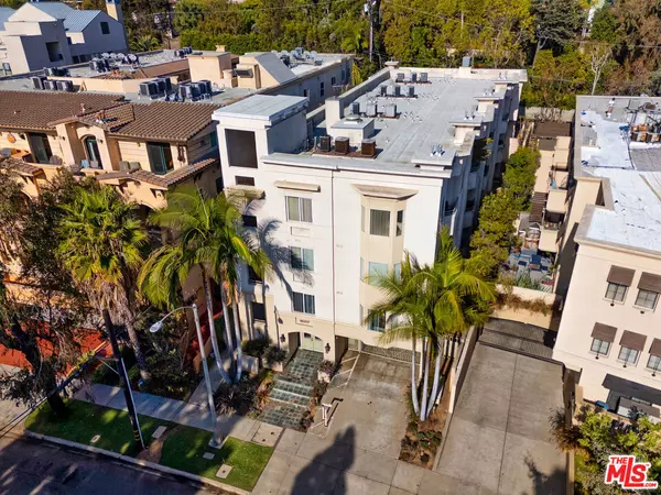 Pacific Palisades, CA 90272,16117 W Sunset BLVD
