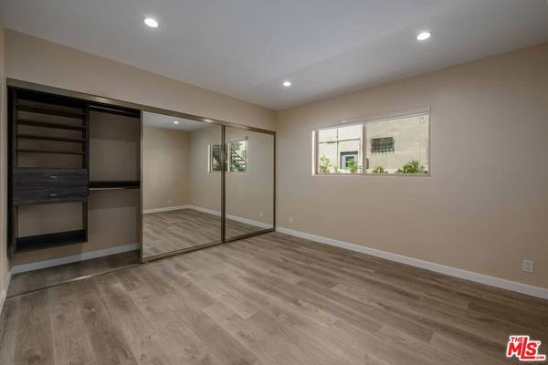 Los Angeles, CA 90025,1553 S Saltair AVE #202