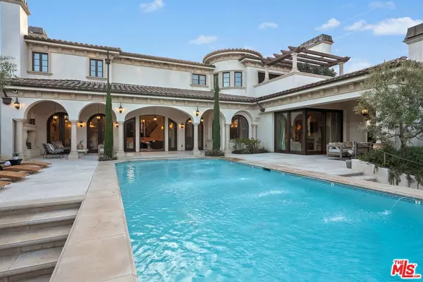 6882 Arizona AVE, Los Angeles, CA 90045