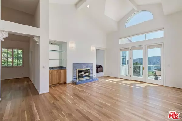 2030 Palisades DR, Pacific Palisades, CA 90272