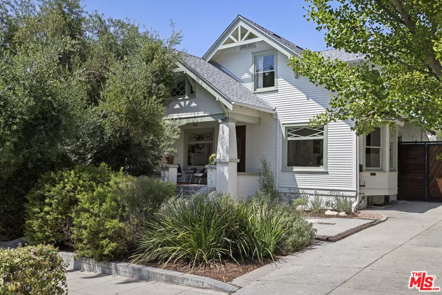 932 W Kensington RD, Los Angeles, CA 90026