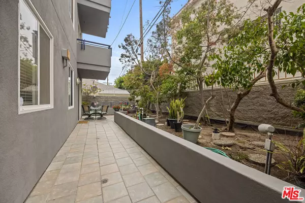 Los Angeles, CA 90025,1245 Wellesley AVE #103