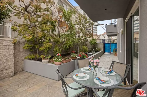 Los Angeles, CA 90025,1245 Wellesley AVE #103
