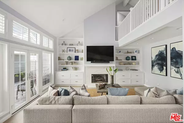 Marina Del Rey, CA 90292,13082 Mindanao WAY #11