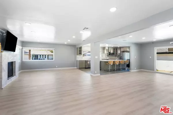 North Hills, CA 91343,8901 Rubio AVE