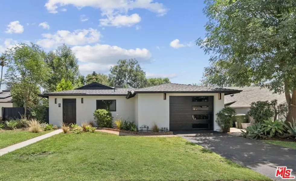 6924 Colbath AVE, Van Nuys, CA 91405