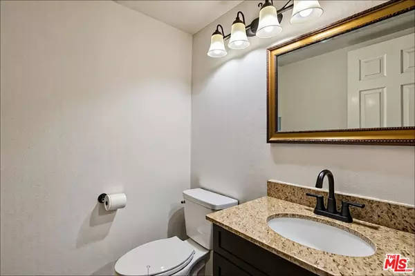 Simi Valley, CA 93065,2731 Erringer RD #85