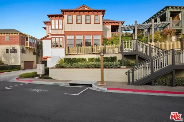 Corona Del Mar, CA 92625,2584 Bungalow PL #71