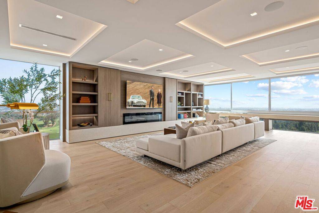 2222 Avenue Of The Stars #1601, Los Angeles, CA 90067