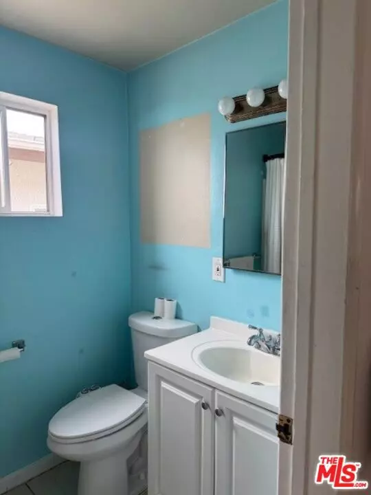 Redondo Beach, CA 90278,1621 Van Horne LN