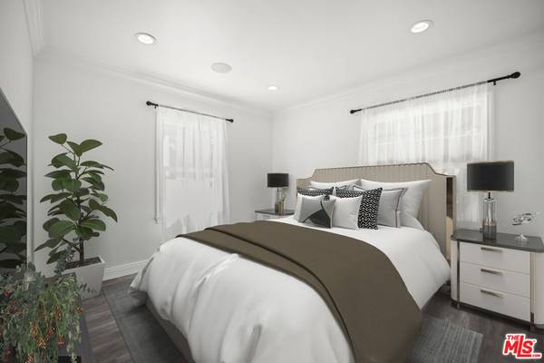 Woodland Hills, CA 91367,23046 Leonora DR
