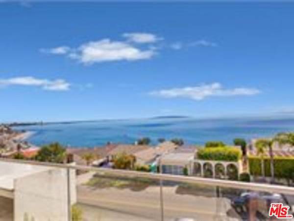 Pacific Palisades, CA 90265,18223 Coastline DR
