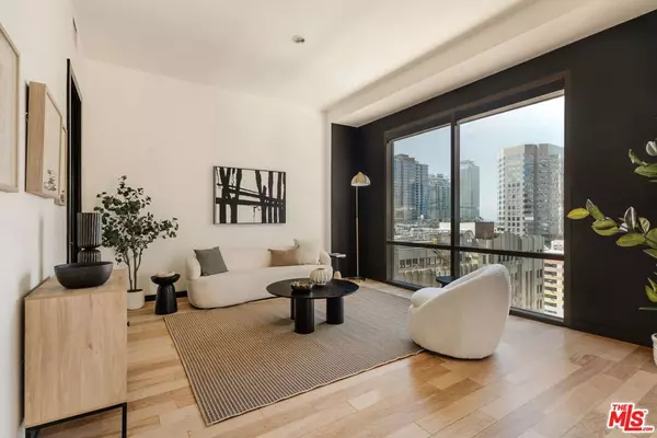 Los Angeles, CA 90017,655 S Hope ST #1105