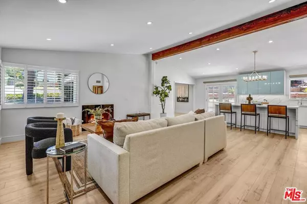 Woodland Hills, CA 91364,4801 Excelente DR