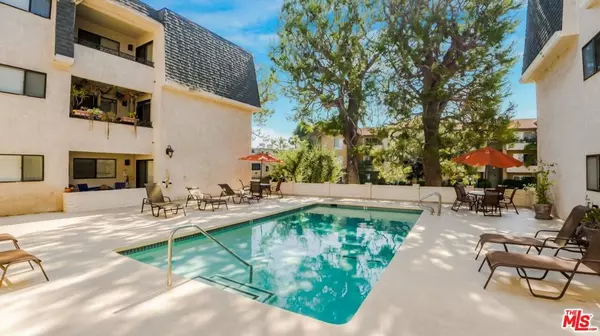 Sherman Oaks, CA 91403,4700 Natick AVE #310