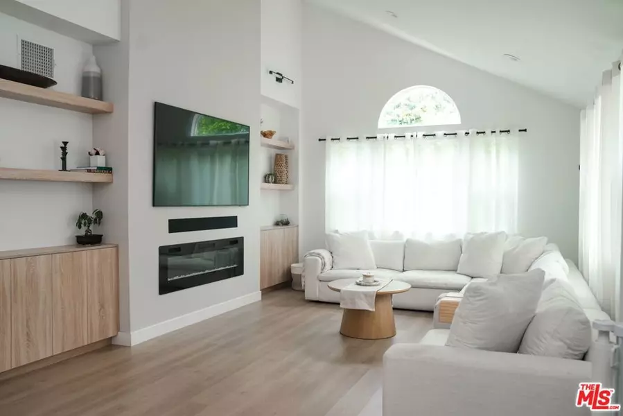8515 Berger AVE, Playa Del Rey, CA 90293