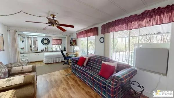 Desert Hot Springs, CA 92241,18555 Roberts RD #59
