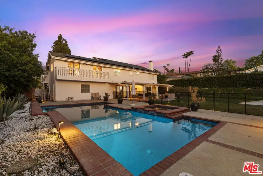 4815 Adele CT, Woodland Hills, CA 91364